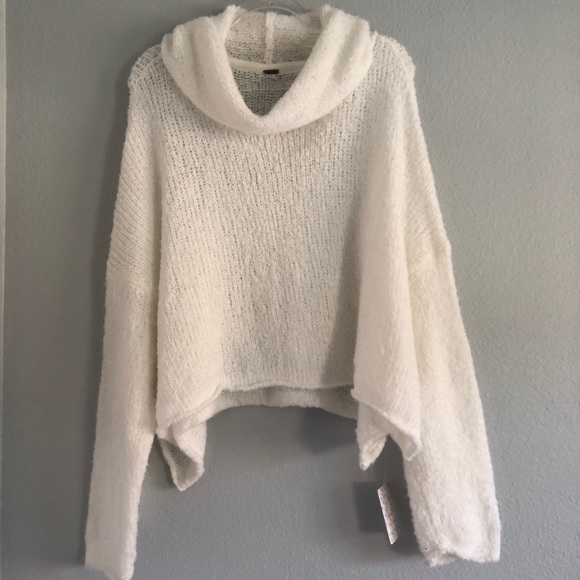 SOLD✨FREE PEOPLE BFF Boho Cowl Neck Ivory Sweater - Picture 4 of 7